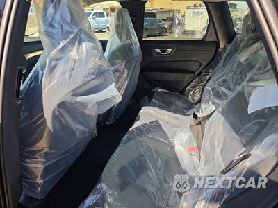 Zdjęcie 11 z 15 samochodu: 2026 VOLVO XC60 PLUS VIN:YV4M12RC0T1498803 - miniatura