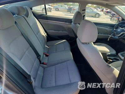 Zdjęcie 10 z 12 samochodu: 2018 HYUNDAI ELANTRA VALUE EDITION VIN:5NPD84LF3JH342967 - miniatura