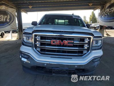 Piąte zdjęcie samochodu w środku: 2018 GMC SIERRA K1500 SLT VIN:3GTU2NEC9JG290425 - miniatura