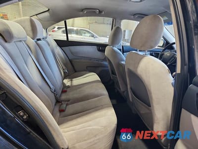 Zdjęcie 10 z 12 samochodu: 2010 KIA OPTIMA LX VIN:KNAGG4A84A5432114 - miniatura