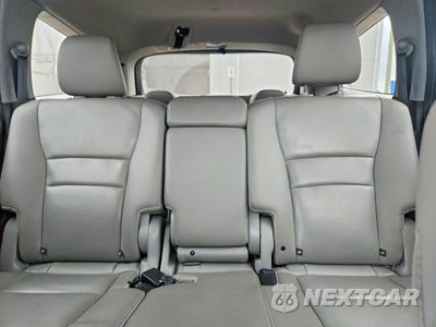 Zdjęcie 10 z 13 samochodu: 2018 HONDA PILOT VIN:5FNYF6H55JB011647 - miniatura
