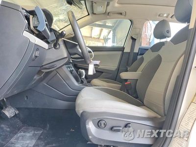 Zdjęcie 7 z 13 samochodu: 2024 VOLKSWAGEN TAOS SE VIN:3VVEX7B23RM114675 - miniatura