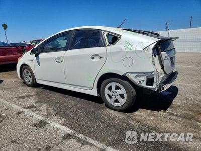 Drugie zdjęcie samochodu z przodu: 2015 TOYOTA PRIUS TWO VIN:JTDKN3DU5F1972639 - miniatura