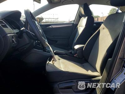 Zdjęcie 7 z 12 samochodu: 2018 VOLKSWAGEN JETTA S VIN:3VW2B7AJXJM258279 - miniatura