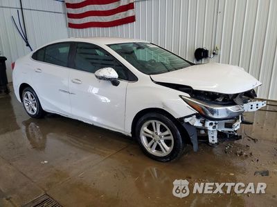 Czwarte zdjęcie samochodu z boku: 2016 CHEVROLET CRUZE LT VIN:1G1BE5SM0G7237413 - miniatura