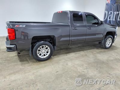 Trzecie zdjęcie samochodu z tyłu: 2015 CHEVROLET SILVERADO K1500 LT VIN:1GCVKREC2FZ319430 - miniatura