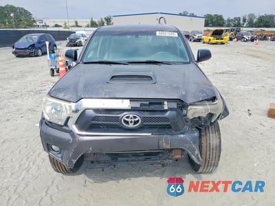 Piąte zdjęcie samochodu w środku: 2015 TOYOTA TACOMA DOUBLE CAB PRERUNNER VIN:5TFJU4GN1FX067613 - miniatura