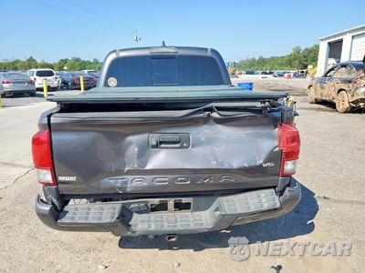 Zdjęcie 6 z 12 samochodu: 2017 TOYOTA TACOMA TRD SPORT VIN:5TFCZ5AN9HX086213 - miniatura