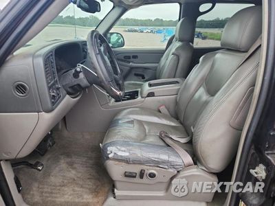 Zdjęcie 7 z 13 samochodu: 2005 CHEVROLET TAHOE K1500 VIN:1GNEK13T35J213190 - miniatura