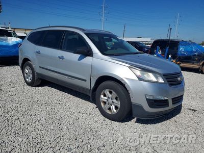 Czwarte zdjęcie samochodu z boku: 2016 CHEVROLET TRAVERSE LS VIN:1GNKRFKD2GJ267718 - miniatura