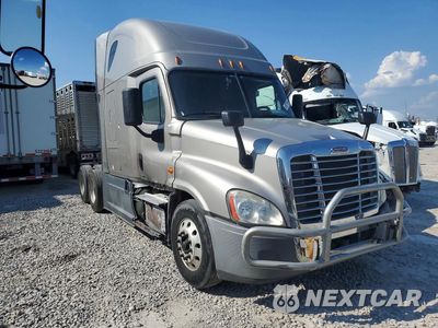 Czwarte zdjęcie samochodu z boku: 2017 FREIGHTLINER CASCADIA 125 SEMI TRUCK VIN:1FUJGLDR5HLHF1901 - miniatura