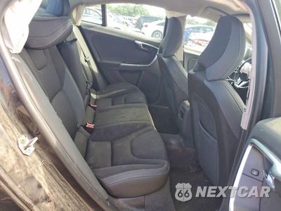 Zdjęcie 10 z 12 samochodu: 2015 VOLVO S60 VIN:YV140MFJ4F1350544 - miniatura
