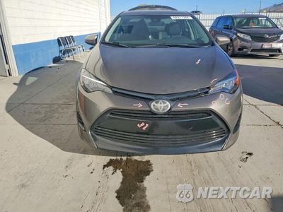 Piąte zdjęcie samochodu w środku: 2017 TOYOTA COROLLA LE VIN:2T1BURHE6HC959874 - miniatura