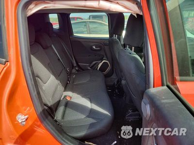 Zdjęcie 11 z 14 samochodu: 2015 JEEP RENEGADE LATITUDE VIN:ZACCJABT1FPB86593 - miniatura