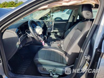 Zdjęcie 7 z 12 samochodu: 2024 VOLKSWAGEN JETTA SE VIN:3VW7M7BU8RM072096 - miniatura