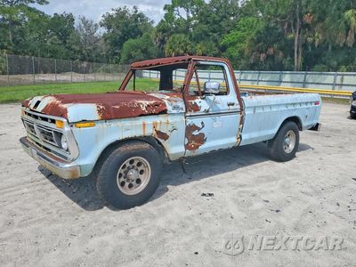 1977 FORD F-250 F25SUY26945 - główne zdjęcie licytacji z USA - miniatura