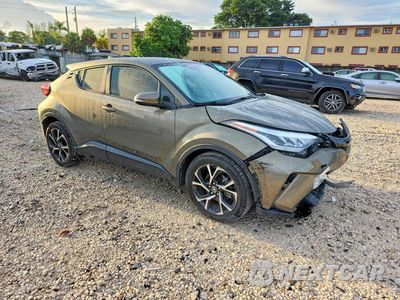 Czwarte zdjęcie samochodu z boku: 2021 TOYOTA C-HR XLE VIN:NMTKHMBX1MR119261 - miniatura
