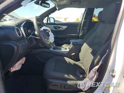Zdjęcie 7 z 13 samochodu: 2021 CHEVROLET BLAZER 2LT VIN:3GNKBCR4XMS559569 - miniatura