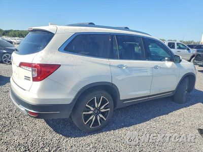 Trzecie zdjęcie samochodu z tyłu: 2019 HONDA PILOT TOURING VIN:5FNYF6H6XKB052091 - miniatura