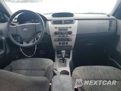 Zdjęcie 8 z 12 samochodu: 2010 FORD FOCUS SE VIN:1FAHP3FN2AW227021 - miniatura