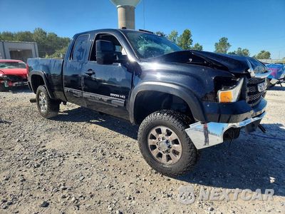 Czwarte zdjęcie samochodu z boku: 2011 GMC SIERRA K2500 SLT VIN:1GT221C89BZ364488 - miniatura