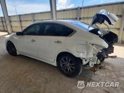 Drugie zdjęcie samochodu z przodu: 2015 NISSAN ALTIMA 2.5 S VIN:1N4AL3AP7FN922985 - miniatura
