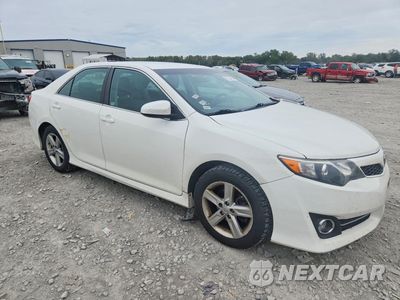 Czwarte zdjęcie samochodu z boku: 2014 TOYOTA CAMRY SE VIN:4T1BF1FK4EU393244 - miniatura