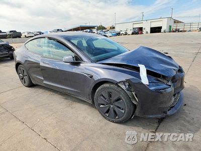 Czwarte zdjęcie samochodu z boku: 2024 TESLA MODEL 3 VIN:5YJ3E1EA4RF784297 - miniatura
