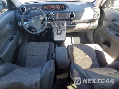 Zdjęcie 8 z 12 samochodu: 2013 SCION XB BASE VIN:JTLZE4FE8DJ039314 - miniatura