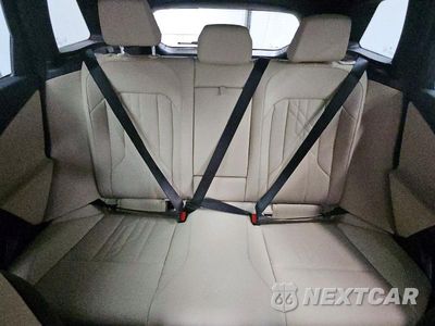 Zdjęcie 10 z 14 samochodu: 2026 B M W X SERIES X3 4D SUV 30 XDRIVE MSPORT VIN:5UX53GP03T9422449 - miniatura
