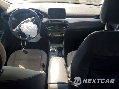 Zdjęcie 8 z 12 samochodu: 2020 FORD ESCAPE SE VIN:1FMCU9G6XLUB40520 - miniatura