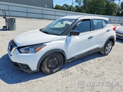 2020 NISSAN KICKS S 3N1CP5BV1LL565396 - główne zdjęcie licytacji z USA - miniatura