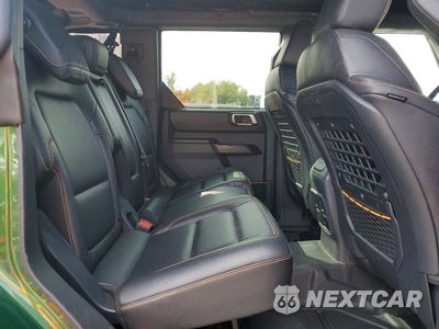 Zdjęcie 11 z 14 samochodu: 2024 FORD BRONCO BADLANDS VIN:1FMEE9BH1RLA03432 - miniatura