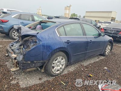 Trzecie zdjęcie samochodu z tyłu: 2012 NISSAN ALTIMA 2.5 VIN:1N4AL2AP4CC191563 - miniatura
