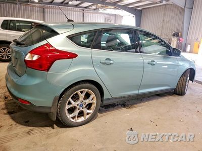 Trzecie zdjęcie samochodu z tyłu: 2012 FORD FOCUS SEL VIN:1FAHP3M26CL238939 - miniatura