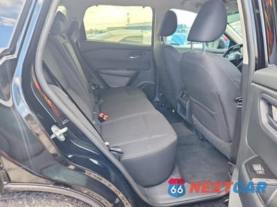 Zdjęcie 10 z 12 samochodu: 2025 NISSAN ROGUE S VIN:5N1BT3AA3SC779951 - miniatura