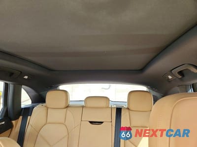 Zdjęcie 10 z 13 samochodu: 2018 PORSCHE MACAN VIN:WP1AA2A51JLB18581 - miniatura