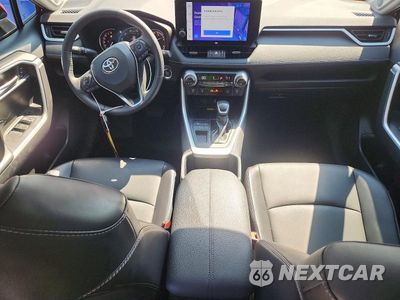 Zdjęcie 8 z 12 samochodu: 2023 TOYOTA RAV4 XLE PREMIUM VIN:2T3C1RFV7PW261990 - miniatura
