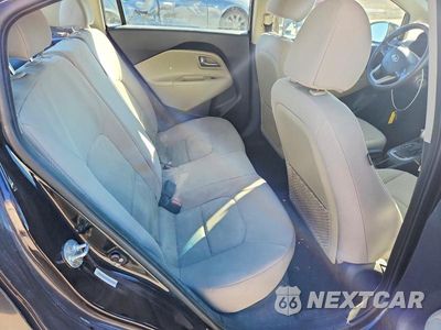 Zdjęcie 10 z 13 samochodu: 2014 KIA RIO LX VIN:KNADM4A3XE6372629 - miniatura