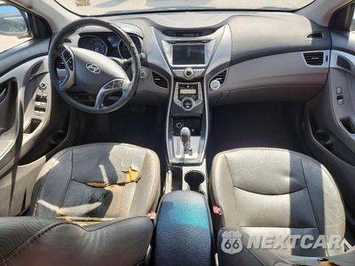Zdjęcie 8 z 12 samochodu: 2013 HYUNDAI ELANTRA LIMITED VIN:5NPDH4AE4DH299531 - miniatura