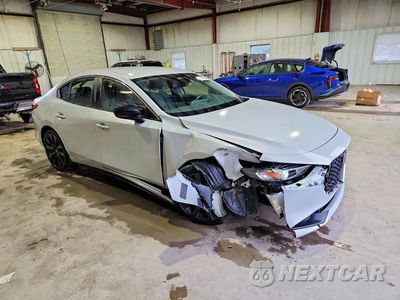 Czwarte zdjęcie samochodu z boku: 2024 MAZDA 3 SELECT SPORT VIN:3MZBPABM2RM435118 - miniatura