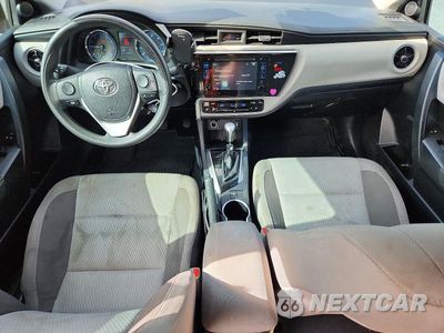 Zdjęcie 8 z 12 samochodu: 2019 TOYOTA COROLLA LE VIN:2T1BURHE3KC133555 - miniatura