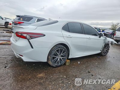 Trzecie zdjęcie samochodu z tyłu: 2023 TOYOTA CAMRY SE VIN:4T1G11AK5PU184836 - miniatura