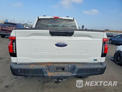 Zdjęcie 6 z 12 samochodu: 2023 FORD F150 LIGHTNING PRO VIN:1FTVW1EL4PWG44038 - miniatura