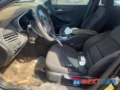Zdjęcie 7 z 12 samochodu: 2018 CHEVROLET MALIBU LS VIN:1G1ZB5ST9JF214109 - miniatura
