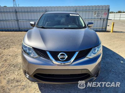 Piąte zdjęcie samochodu w środku: 2017 NISSAN ROGUE SPORT S VIN:JN1BJ1CP9HW035779 - miniatura