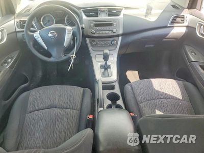 Zdjęcie 8 z 12 samochodu: 2014 NISSAN SENTRA S VIN:3N1AB7AP0EL669708 - miniatura