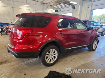 Trzecie zdjęcie samochodu z tyłu: 2018 FORD EXPLORER XLT VIN:1FM5K8D85JGA29948 - miniatura