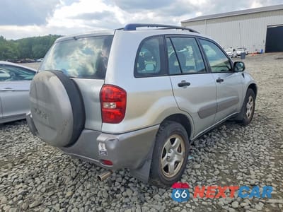 Trzecie zdjęcie samochodu z tyłu: 2005 TOYOTA RAV4 BASE VIN:JTEGD20VX50055973 - miniatura
