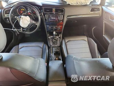 Zdjęcie 8 z 12 samochodu: 2015 VOLKSWAGEN GOLF SPORTWAGEN S VIN:3VWC17AU1FM517752 - miniatura